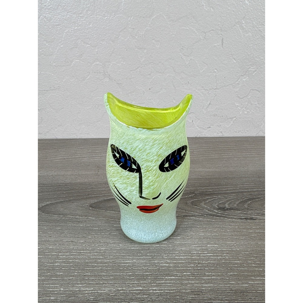 Kosta Boda Ulrica Hydman Vallien Open Minds Mini Face Vase Green 4in Mini